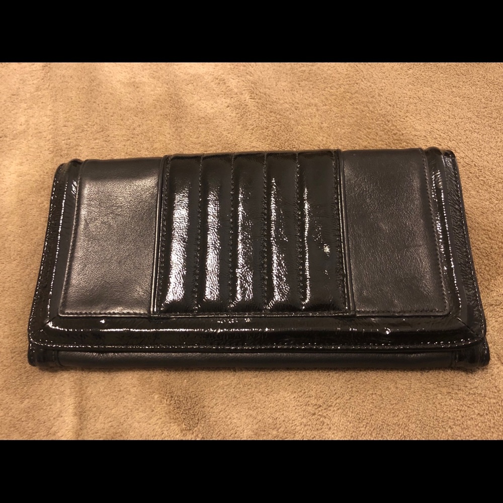 HOBO International Wallet-Clutch